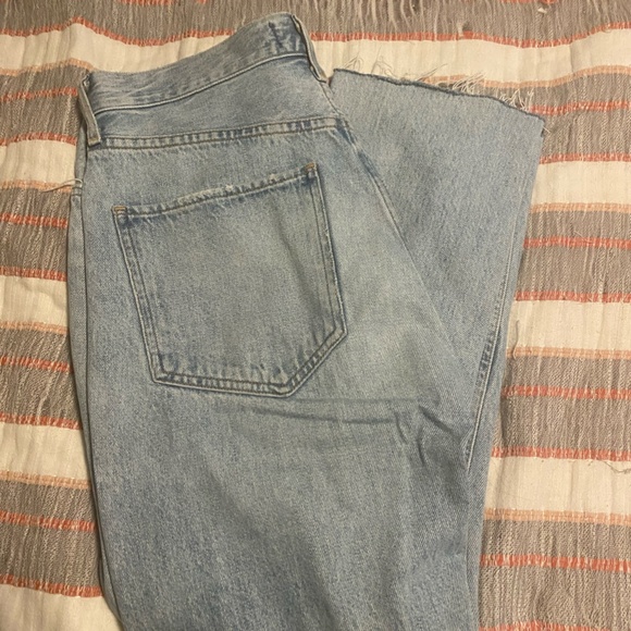 Agolde Riley High Rise Crop in Shatter Color - Picture 9 of 9